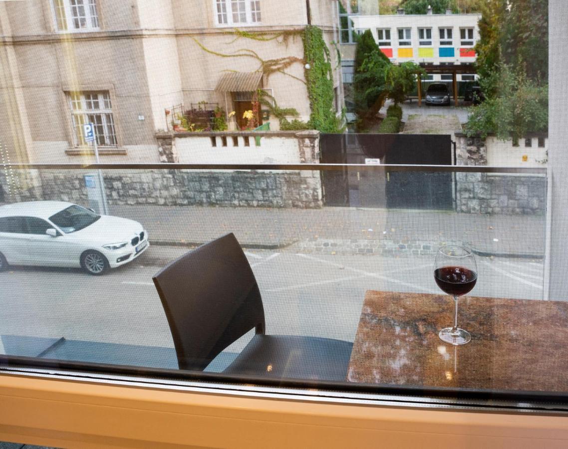 Dream Apartman 3 With Free Parking Gyor Bagian luar foto